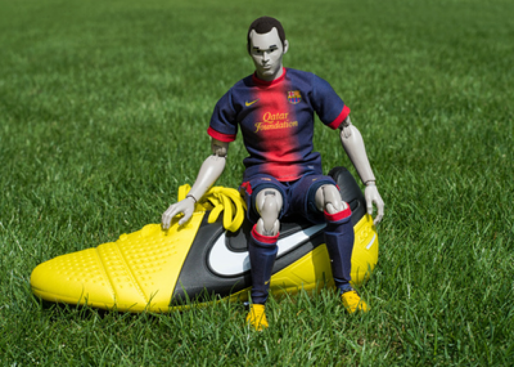 W+K London | Iniesta pulls strings for Nike in our new CTR360 campaign